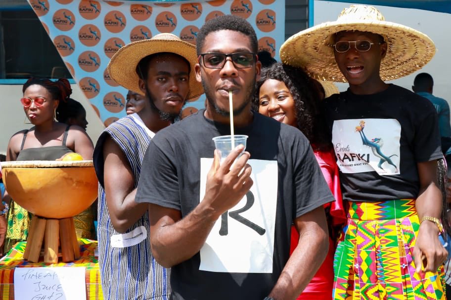 EventsRafiki's tweet photo. Uaaaaaaaaahhhhhh! Ummmmmmmm! Salivating! Bhad! Bhad! Bhad! Our juices👍💪👊💯💯 natural. We have your health in mind!
#GIJ_At_60 #GIJ_PR_EVENTS #Creativity_Through_Events #PR_Project_19 https://t.co/IAJwg6qogW