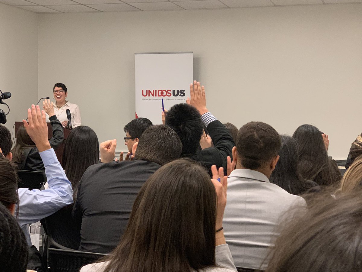 WeAreUnidosUS's tweet photo. Today we are talking about the importance of higher education for Latino students. Latinos are enrolling into college at rapid rates and these attendees fully see the importance of higher education despite challenges faced in enrolling. #LatinosHigherEd https://t.co/qZsHmMClTn