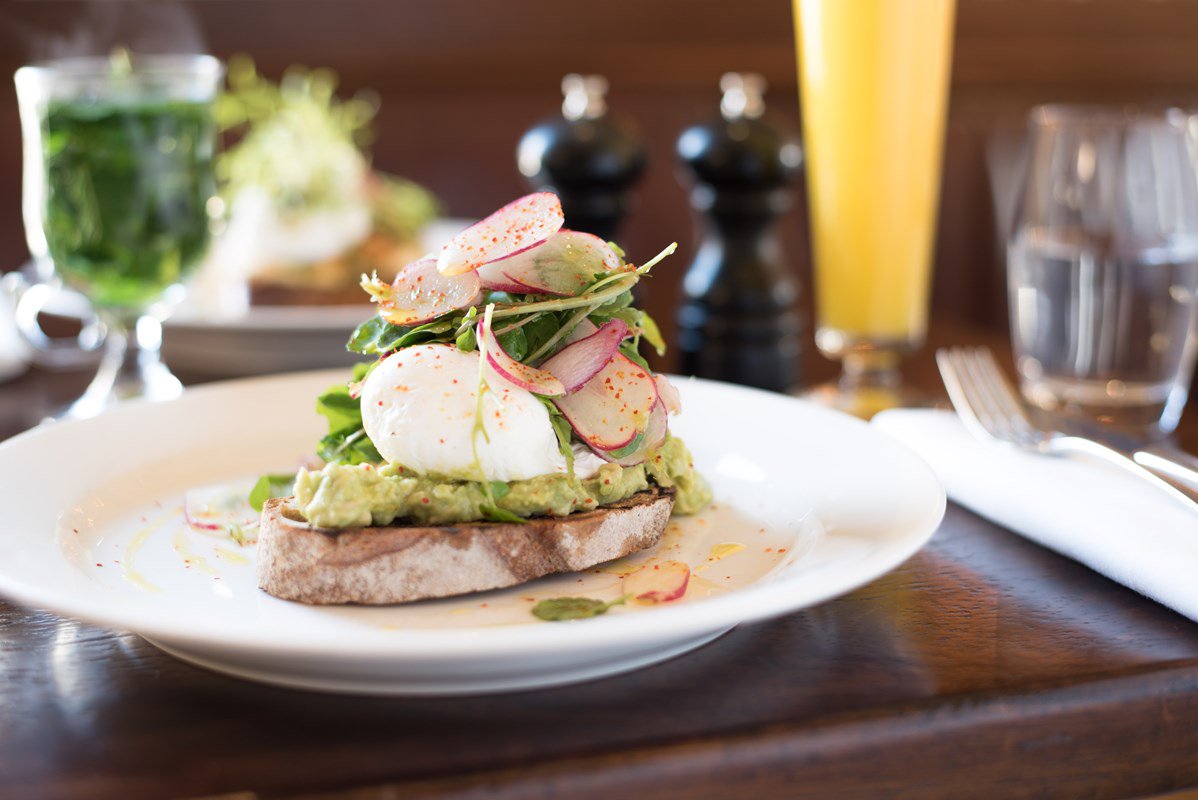 F_R_Group's tweet photo. Of course mums deserve praise all year round, but #MothersDay is just the excuse you need to really treat them. Brunch is available from 10am - 1pm if you feel like a lovely morning stroll along #NottingHill #markets then #relax and enjoy #brunch with us #celebrate #mum #Sunday https://t.co/9JYtfnaqCF