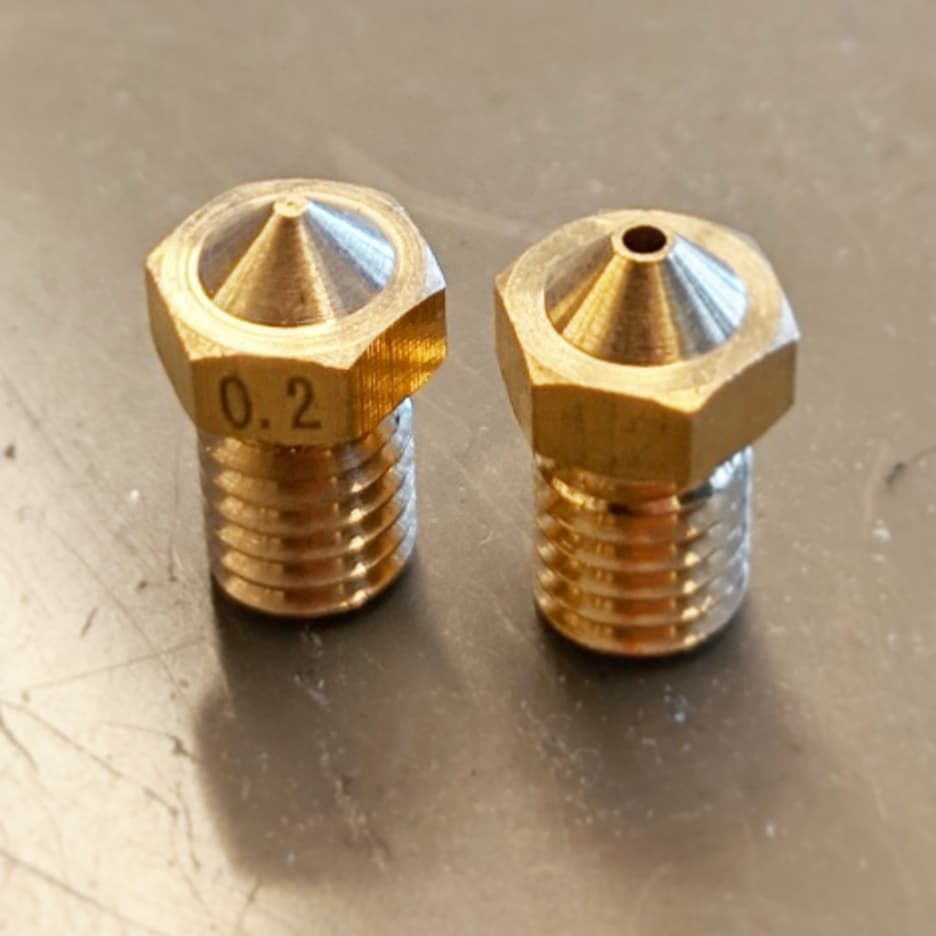 gCreate3D's tweet photo. Recently got in a bunch of new nozzles. Some are for testing on #gMax2 and some are for a nozzle fun pack we hope to get in our store soon. It's amazing to see the difference between a 0.2mm and a 1.2mm nozzle! What should we print with the 0.2mm nozzle? #gcreate #3dprinting https://t.co/clk4HaRREu