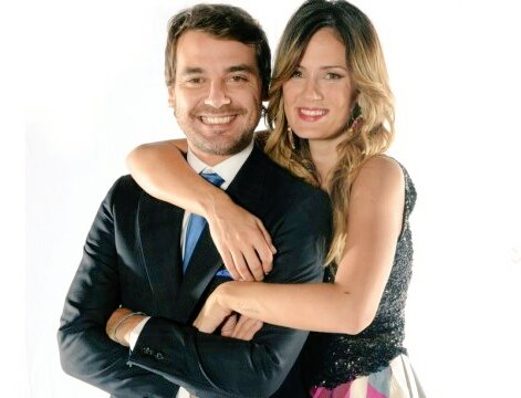 sergiorodo's tweet photo. @telefe aprobó el piloto de humor que grabaron Paula y Peter.
Con producción de @LafliaOk y un gran elenco, estarían debutando a mediados de abril en el prime time del canal.
Paula comenzará también en breve, con las grabaciones de la 2da temporada de #BakeOffArgentina https://t.co/o5BOxtT94k