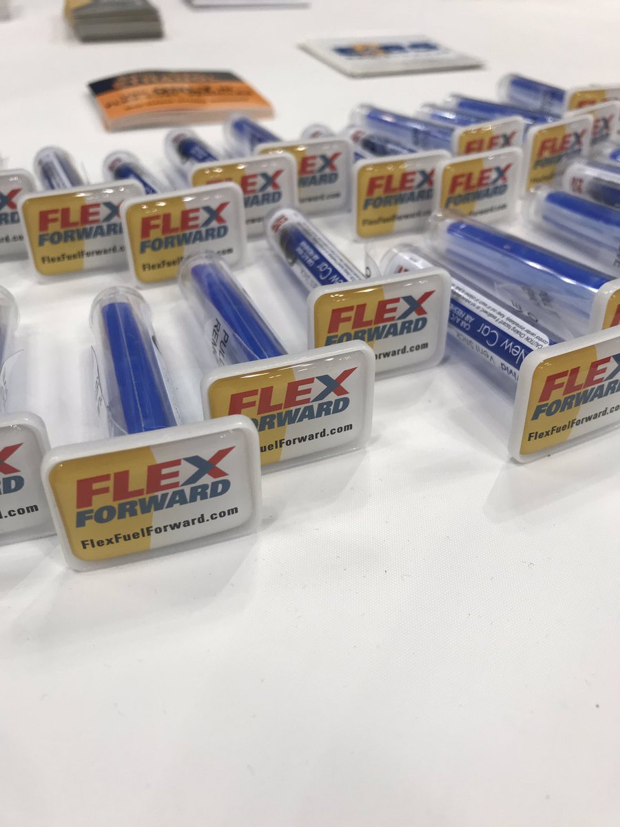 liz_bunkers's tweet photo. Stop at booth 313 at the @MPACTTradeshow today and see these smiling faces and grab a cool car vent air freshener! #MakeAnMPACT19 @FlexFuelForward @ACEethanol @blendor https://t.co/pxO9AeimGK