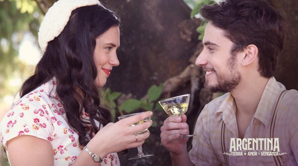 Arg_eltrece's tweet photo. -“Somos dos atrevidos, hablemos claro” 😏💞 #Brunia  

#Atav Esta noche a las 22hs https://t.co/Am95pfCcSi