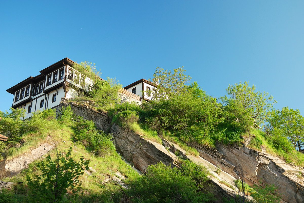 3dvideoclub's tweet photo. Turkey / Bolu : Göynük old historic houses.
#photooftheday #photoshoot 
#landscape #GreenEnergy https://t.co/D2hgCwPV7x
