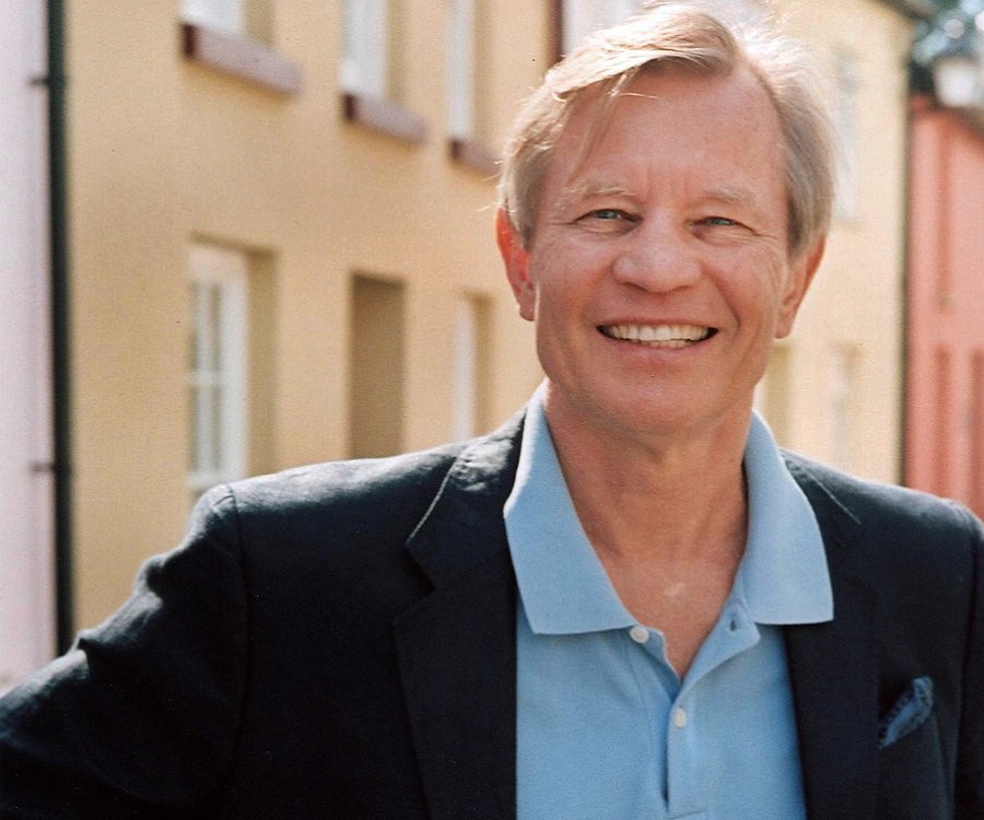 Happy birthday, Michael York 