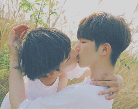 Boss4799's tweet photo. ิอยากมีfeelแบบนี้จังฮะ เฮียของบอส•^•
  Rt : ff (rd)
  ❤️: dm (rd) 
ทักมาก่อนได้นะฮะ😊
#บอทใหม่ #บอทเคะ #เมจอิสระ #ยืมเมจforesx #ยืมเมจfartalk #ยืมเมจforeverthing https://t.co/jOY72xjsEG