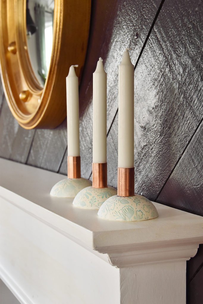 AllRubberStamps's tweet photo. We’ll let you in on a little secret…these candle stick holders are #DIY and sooo easy!🕯@designfixation absolutely nailed her #makeitchallenge by using clay &, you guessed it, a #rubberstamp! 📸 by @designfixation --> https://t.co/NgYZLn8njH https://t.co/wfWxnFQvRJ