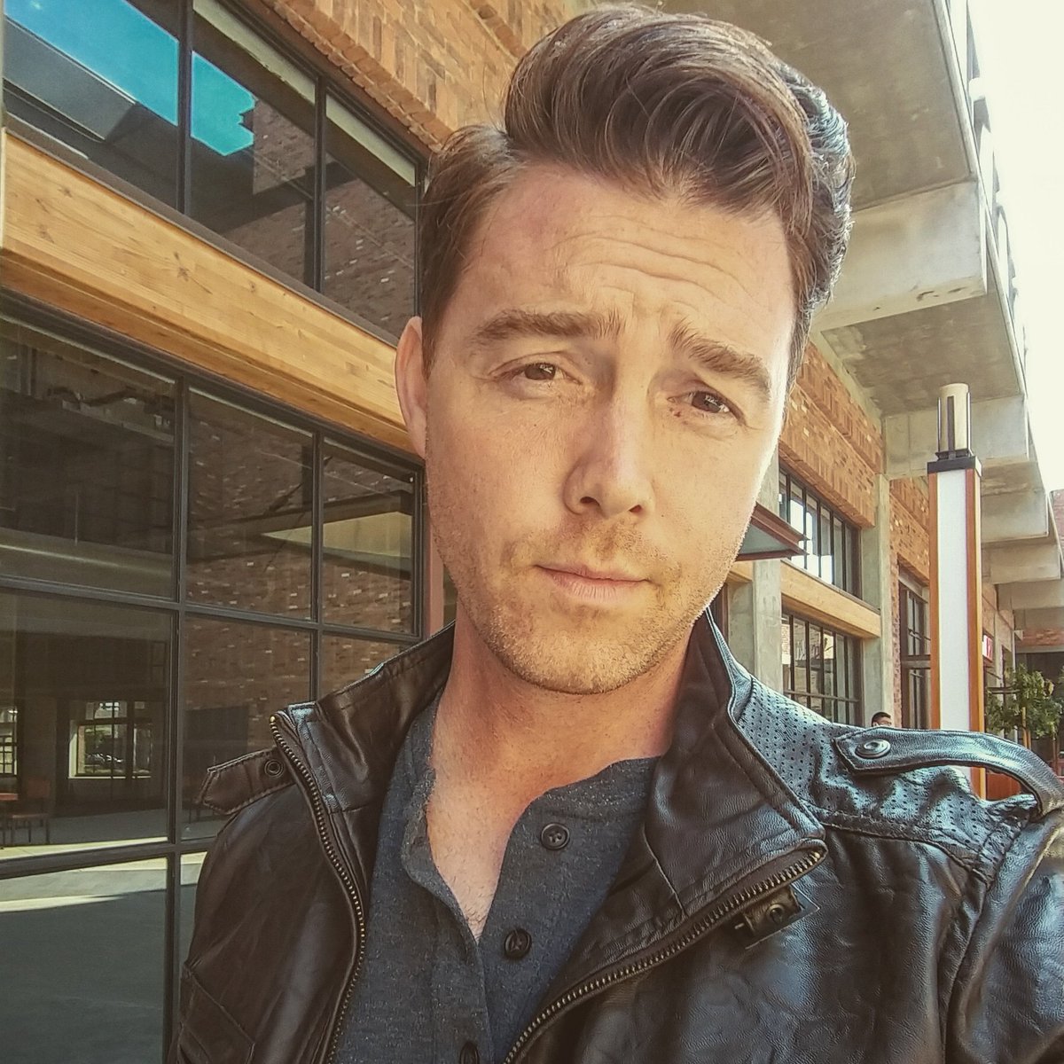mrjohnnymartini's tweet photo. Feeling #cute, might delete later...

#ProcrastinationIn5Words https://t.co/ZA7NqZM3MK