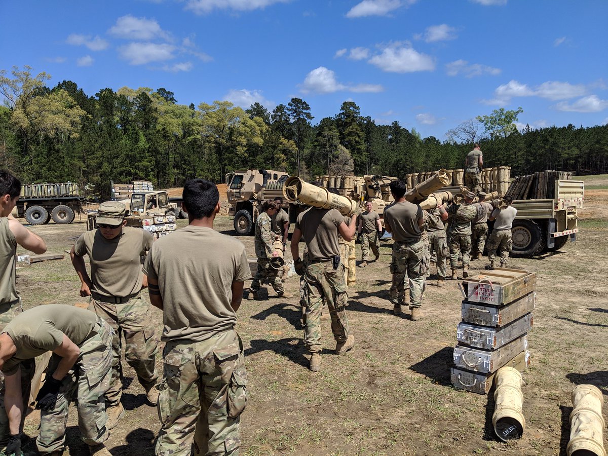 RealRedKnight6's tweet photo. While the fighting has stopped, the work  continues for the #RedKnights at JRTC. Makes me very proud to hear @OpsGp_Jrtc and @FortPolkPAO comment on the professionalism and efficiency of the team as we clear the box and prep for redeployment. #EngagedLeadership @TheRakkasans https://t.co/E13w1sAQcF