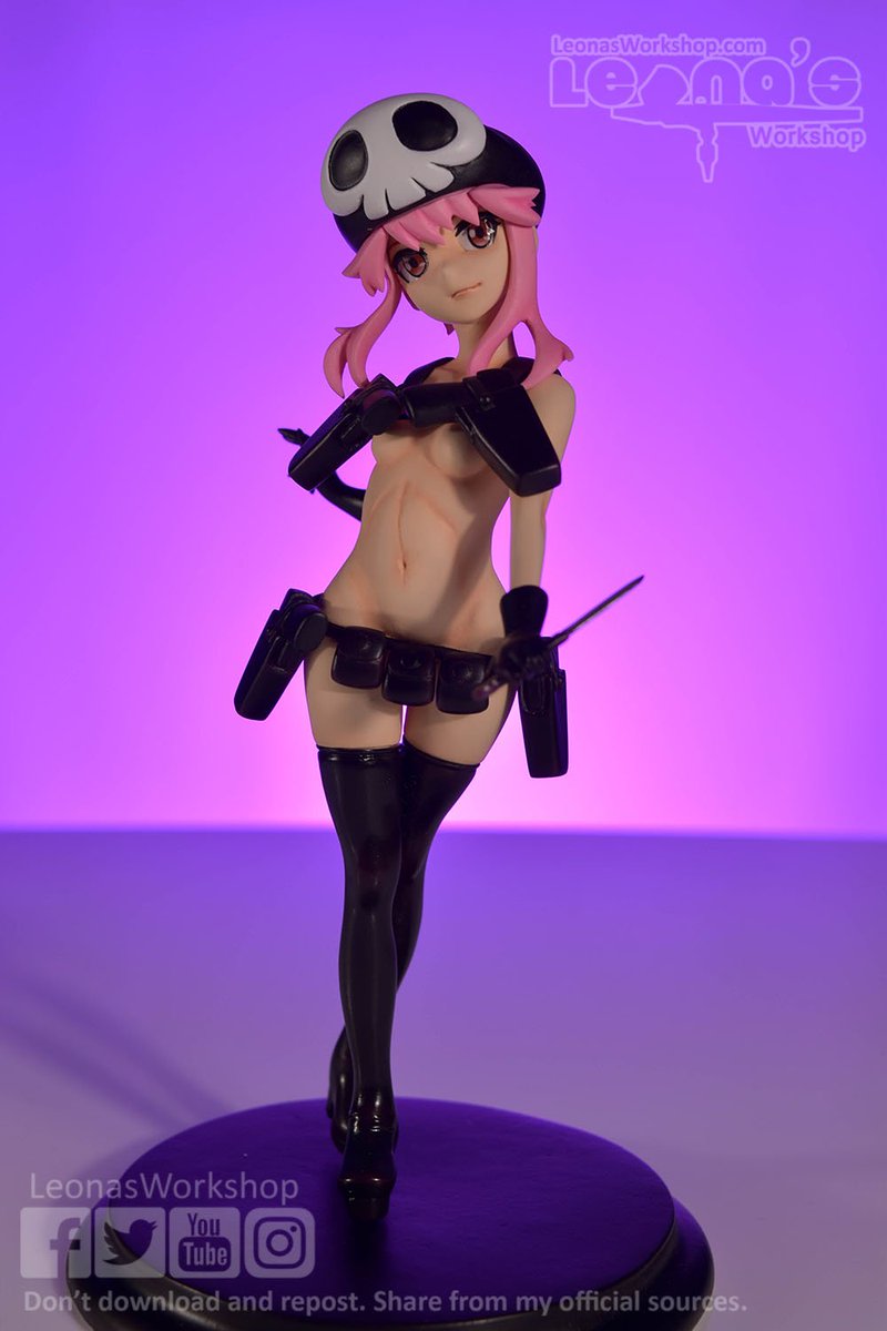 LeonasWorkshop's tweet photo. Completed Nonon Jakuzure kit from Kill La Kill, painted by me, produced by #SNUFFKING
#nononjakuzure #nonon #killlakill #gk #garagekit #resinkit #resinmodel #resinfigure #modelkit #animefigure #蛇崩乃音 https://t.co/kNumKVdnSt
