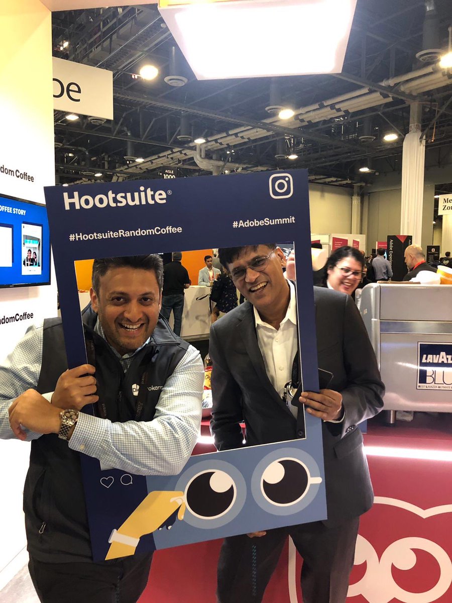Pb_Ltd's tweet photo. The team are having a fantastic time with @HootBusiness at the @AdobeSummit in Las Vegas. Lots of fun and positive reaction to the booth created by @PbEandD Call in for a very special #hootsuiterandomcoffee and a #selfie of course #AdobeSummit2019 https://t.co/axhtAibLFE