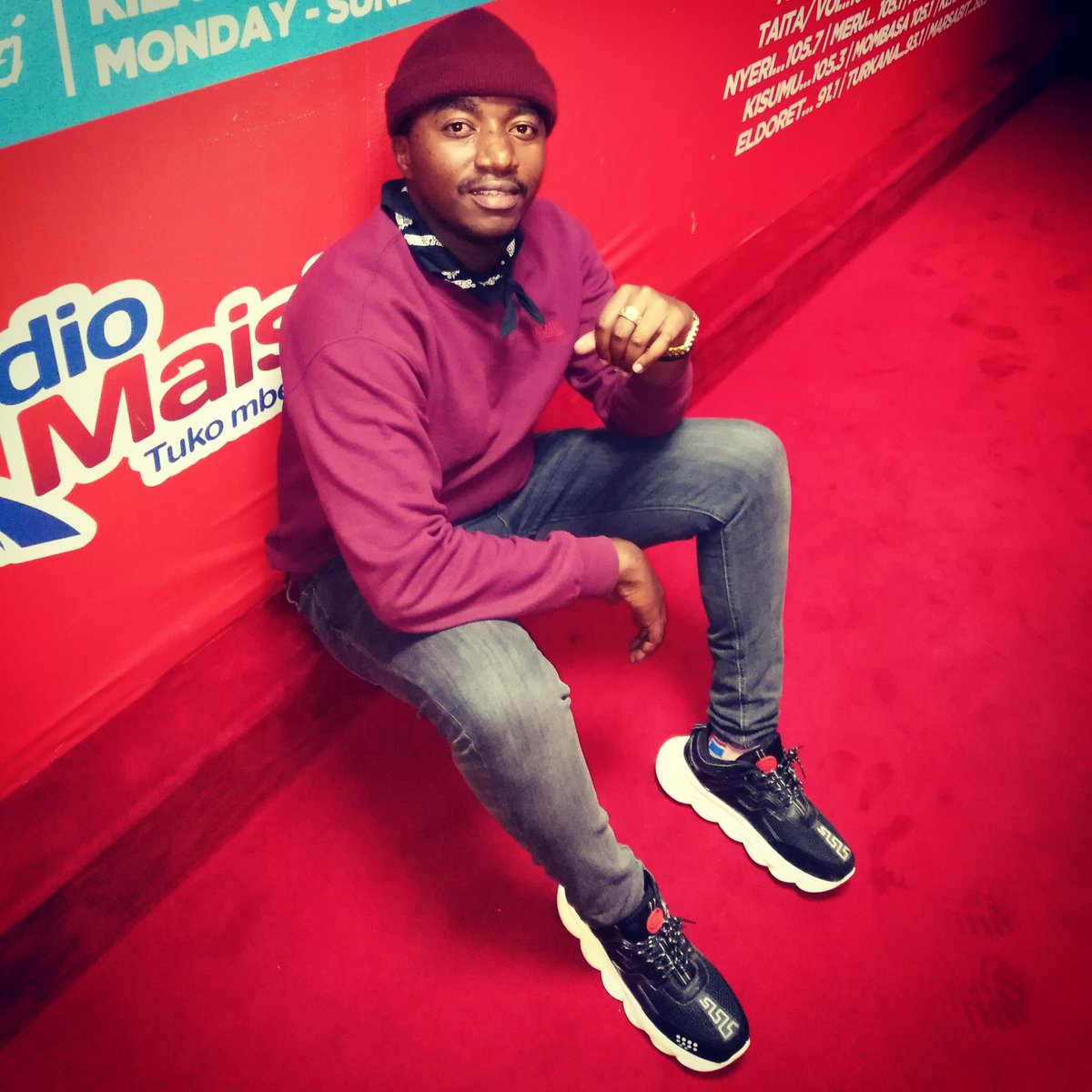 Yo😉

Taking you back in time letaaa 1am-4am on MaishaXtra Radio Maisha
#MaishaXtra 
#MrIncredible
#HalfManHalfIncredible
#MamboYenteYenteeeeeee