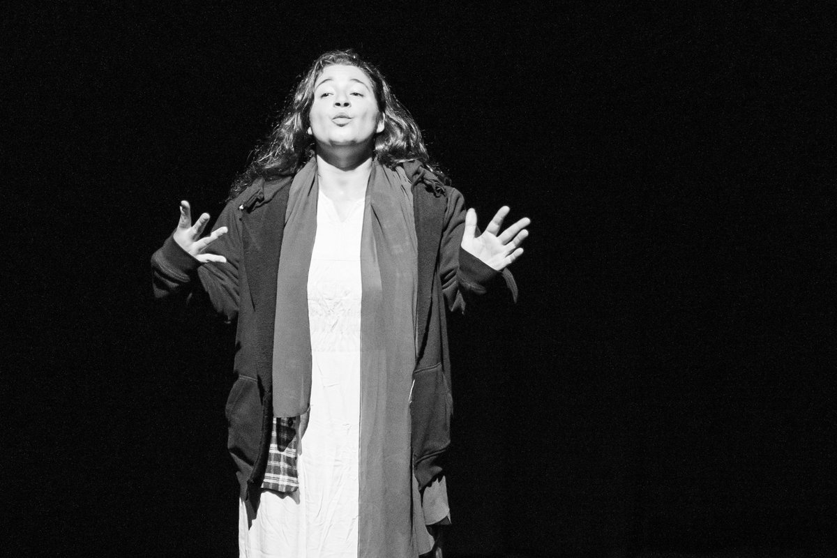 Momims1's tweet photo. ONE MONTH FROM NOW
#EmptyRoom goes on tour and I am SO EXCITED.
Check out @thelistmagazine for dates and info:
https://t.co/TkuykyngsW
@CamdenPT @exeter_phoenix @TomThumbTheatre #jazz #ACEfunded #onewomanshow #microtour https://t.co/9O3yDcANYn