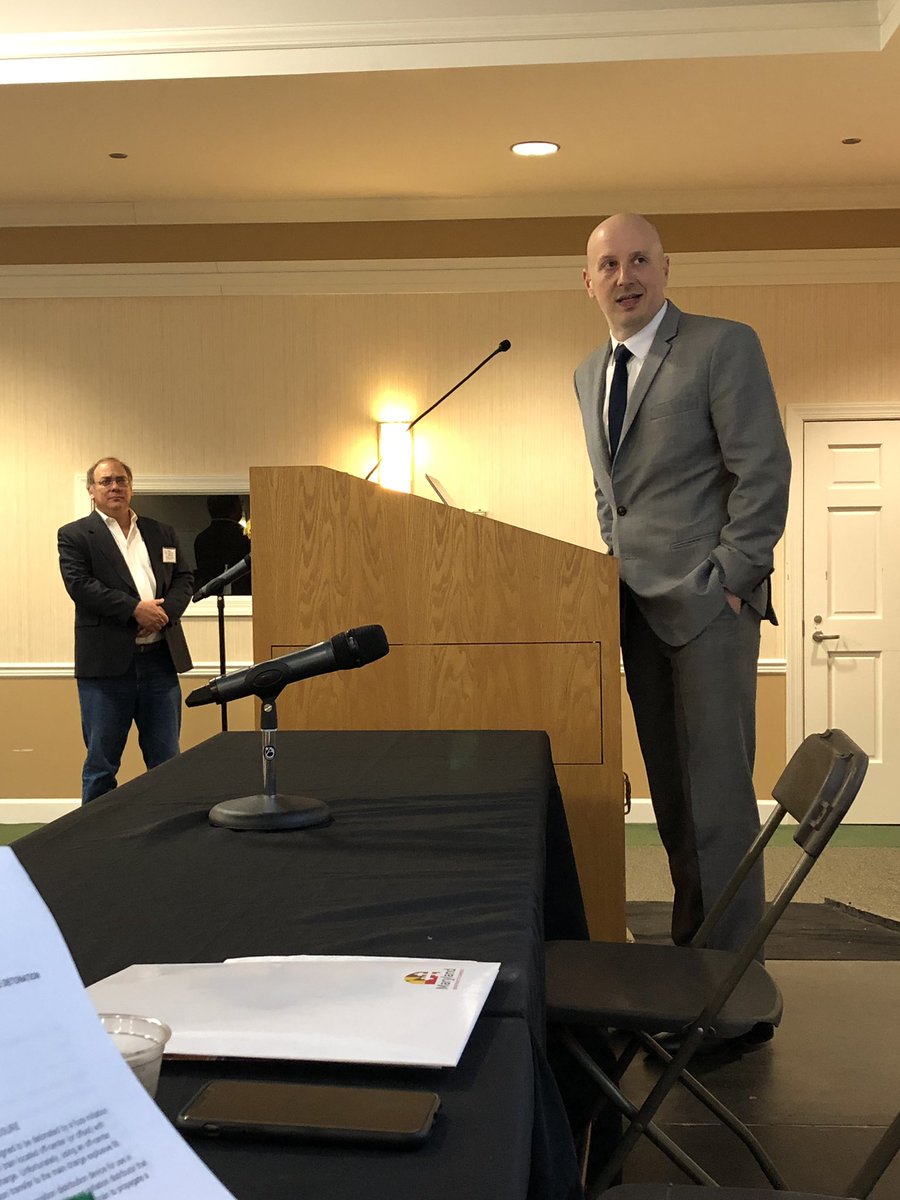 TommyLuginbill's tweet photo. Matthew Buckler from @NAVSEA #IHEODTD presenting the “Dymmetrical initiation distributor...” during the @CSMHeadlines IODE event in collaboration with @MeetCharlesCo @MDBiz & @OEAGov #DoDTech #SouthernMaryland #SOMDIODE https://t.co/p6T2mdfwEJ