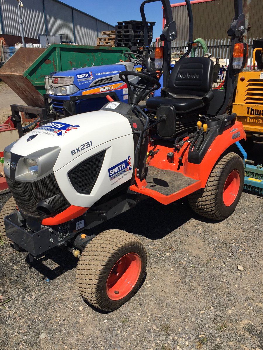 RussSmith_SC's tweet photo. Kubota BX231 compact tractor stolen from Eastleigh last night, bonnet is painted white not wrapped please share and let’s see if we can find it. Thanks @HantsPolice @KubotaUK https://t.co/UDDsUWicOA