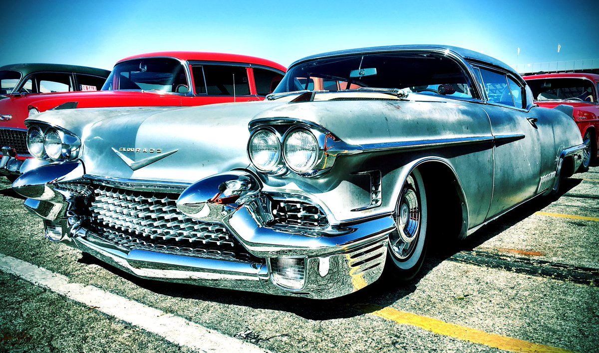 italo_speed's tweet photo. 1957 Cadillac Eldorado Brougham
-Custom Chop-top 
-Extended Chrome Bullet Tipped Bumpers
-Sitting on Air Bags
@Cadillac @CadillacRacing 
#cadillac #Eldorado #italospeed #losanegeles #vannuys #california https://t.co/W3g0s4LWTD