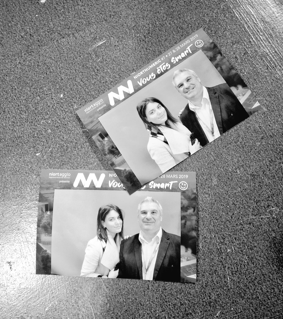 HeleneLP_'s tweet image. Clap de fin pour cette #premierejournée ! A demain @NiortNumeric @PDEGUIO #NiortNumeric #SmartCity