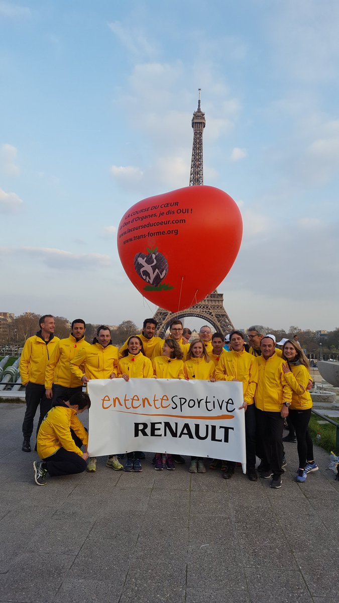 julieta r tweet media