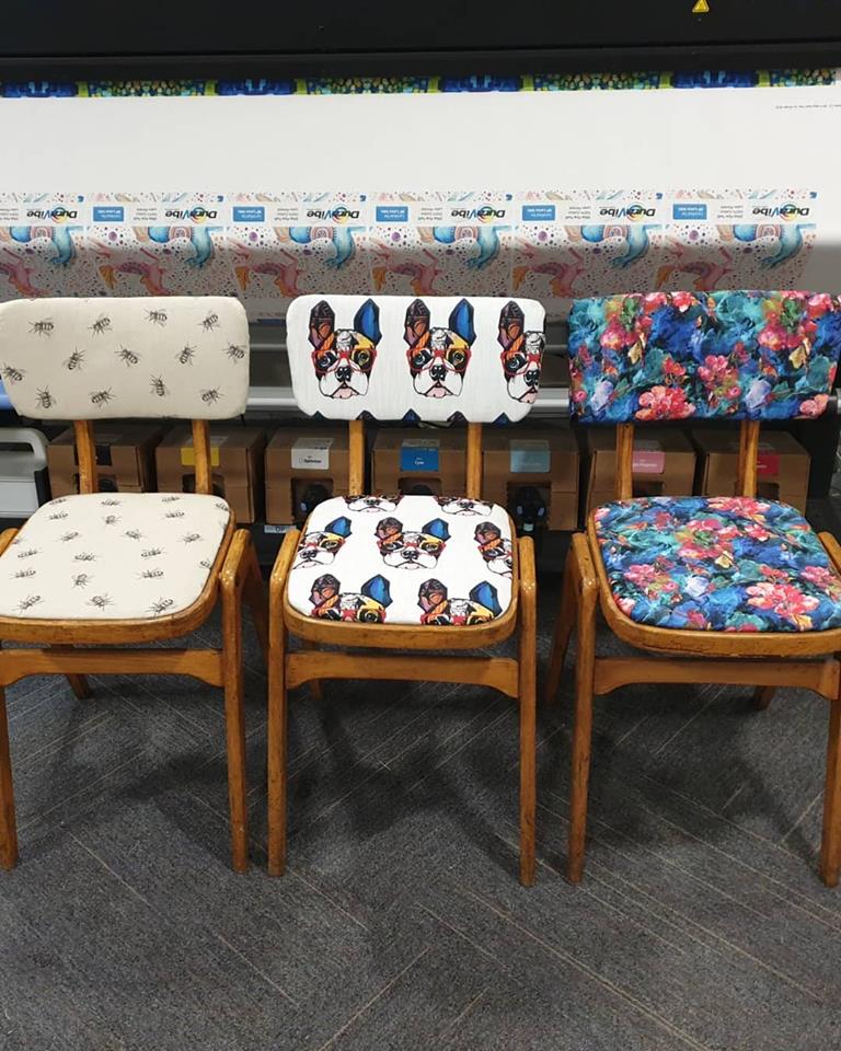 DuraVibe's tweet photo. Which DuraVibe chair speaks to you?! Queen Bee, Hipster Boston, or Flower Power?! #interiordesign #digitalfabric #duravibefabrics #phoenix #digitalprint #hp #hpcertified #homedecor https://t.co/gT9orAkk4a