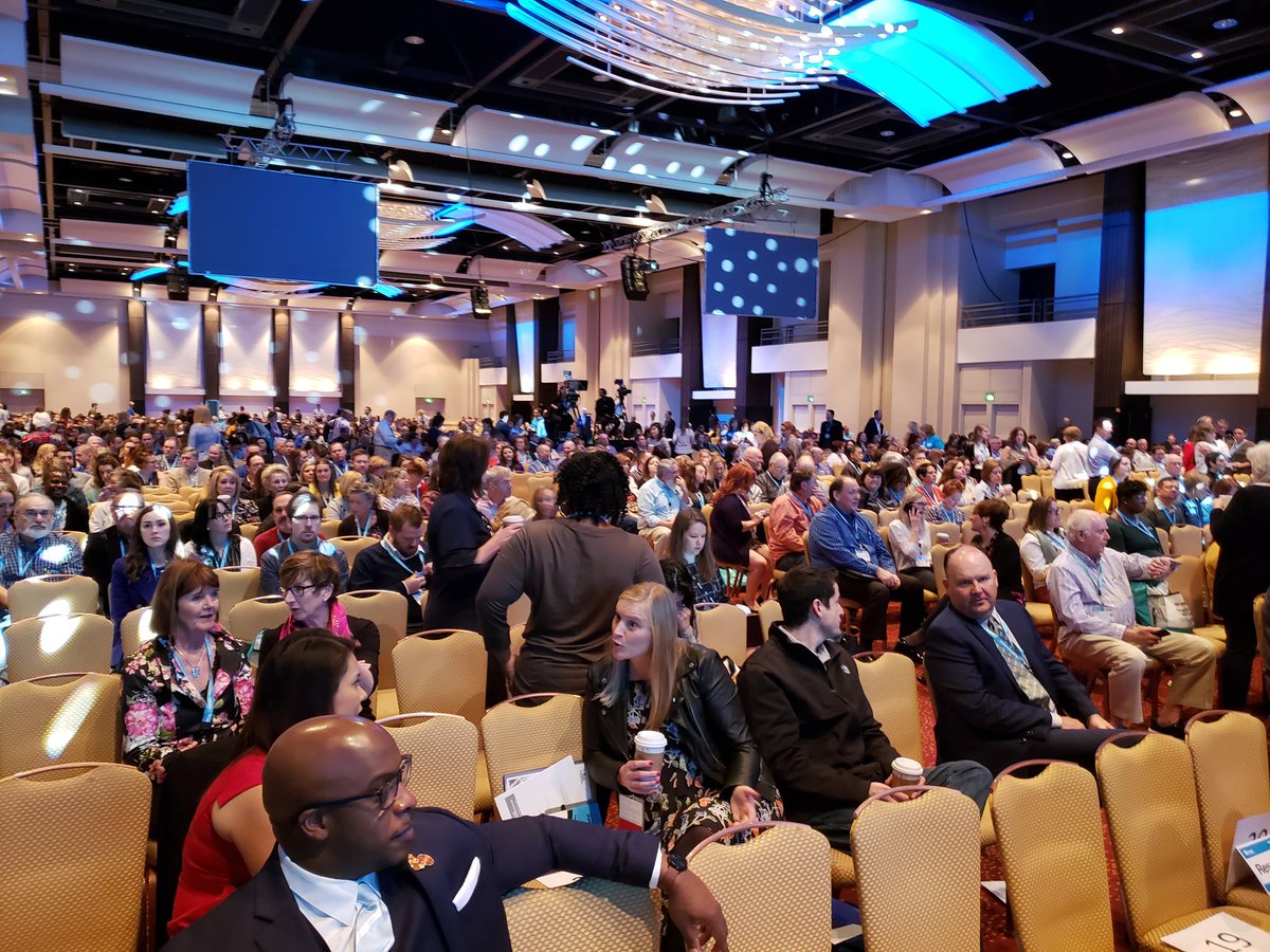 nmlicata's tweet photo. Humbled to be representing @Avangrid Foundation in #BreakingNewGround with @Habitat_org at the 2019 Leadership Summit. Actively imagining a world where everyone has a home. #avangridfoundation #inbusinessforgood #philanthropy https://t.co/6QJ4Vq4trt