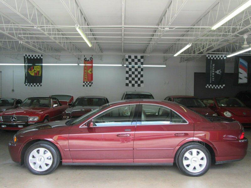 MiamiBeachAuto's tweet photo. Visit our website for 100 close-up, high resolution photos, video, and full description of every vehicle. Link in bio.
2004 #lincoln #ls #v6 #appearancepackage #autumnred #lincolnls #luxurysedan #floridausa #fordlincolnmercury #lincolnmotorcompany #bocaraton #miamibeach #miamiusa https://t.co/P0G22kuoT0