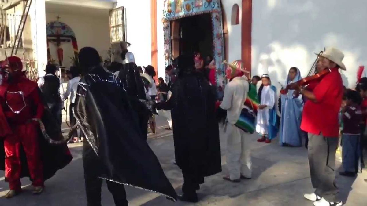 HotelesTaxco's tweet photo. #VisitTaxco: RT Angeles_Resort: En taxco este viernes 29 de marzo se celebra el 4to viernes de cuaresma en la parroquia de la Veracruz, tradición muy taxqueña llena de colorido y magia, ven a vivirla!!! #TAXCOmeENAMORA https://t.co/wu7i41EYdJ #PosadaMision