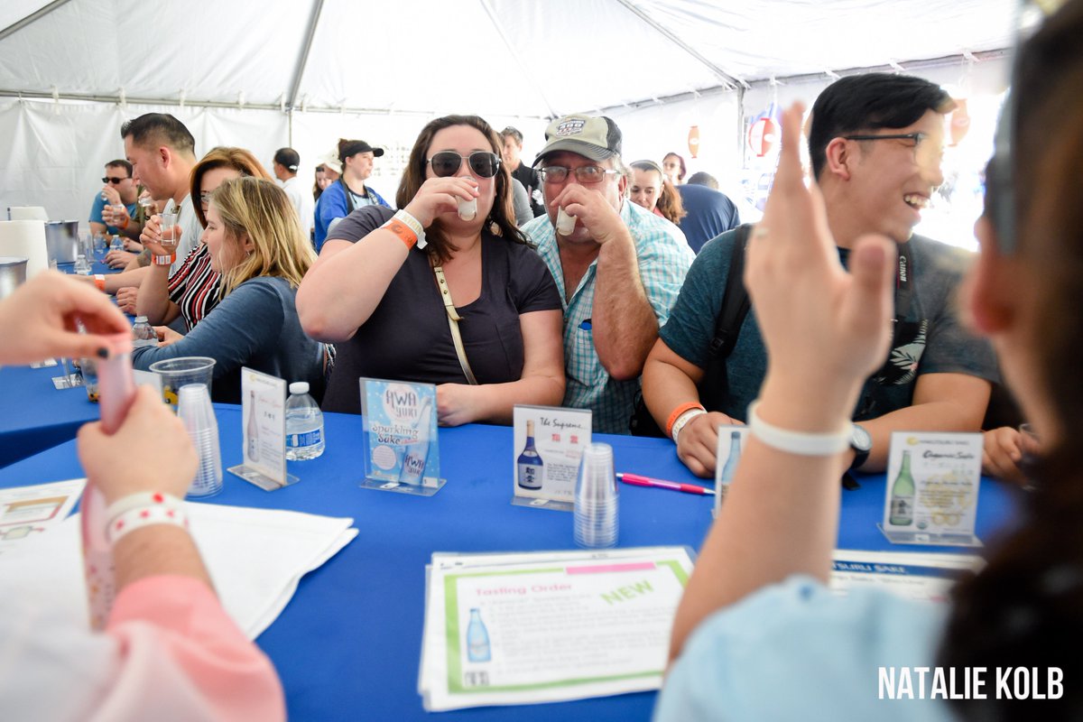 Enjoy Japanese sake 🍶at Sakura Matsuri! We will have several Hakutsuru Sake serving areas at the festival. Hakutsuru Sake has long been a great sponsor with Sakura Matsuri for a long time. ☺️