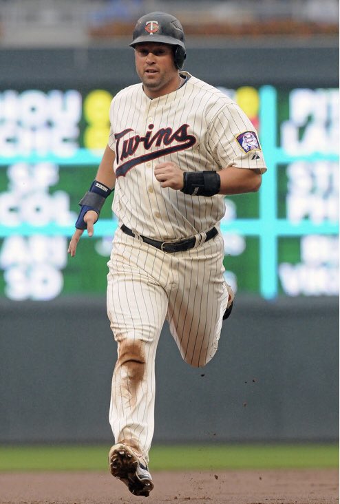 Happy 40th birthday to Ex Twin Michael Cuddyer! I ll be wearing my Twins jersey for opening day! 