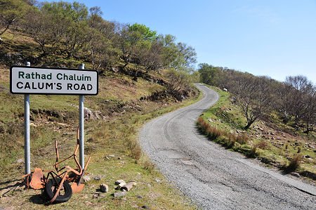 The start of the inspirational Calum’s Road, built in ten years by one man across two miles of forbidding terrain to give access to the north end of the island of Raasay. More pics and info: undiscoveredscotland.co.uk/raasay/calumsr…