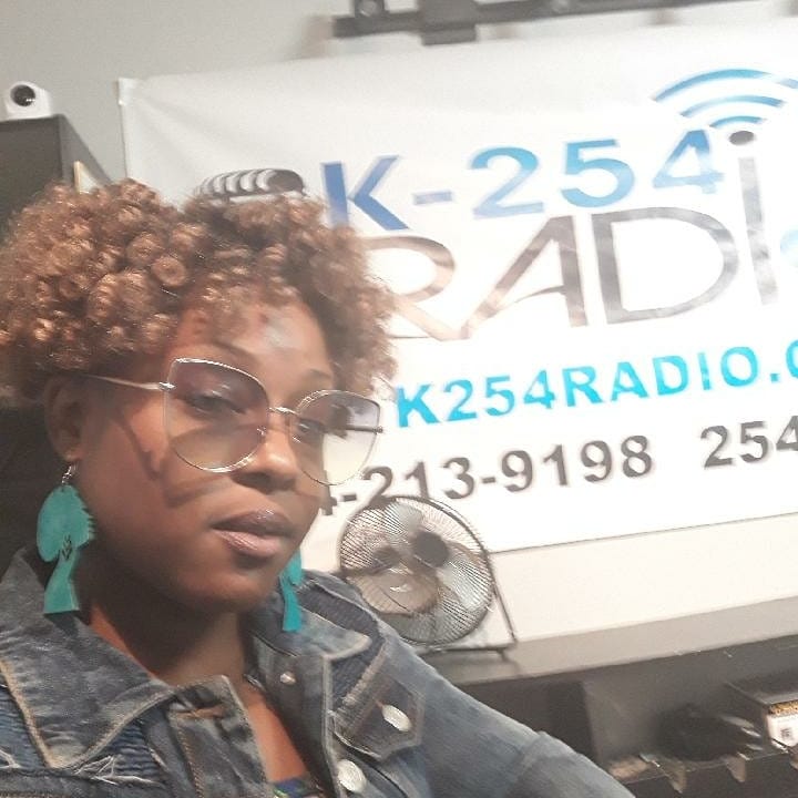 colorztheemcee's tweet photo. YOU ARE ABOUT TO ENTER
๐ฏ๐คTHE COLORZ ZONE๐ค๐ฏ
Colorz the Emcee
K254Radio
#RADIOSHOW
#COMINGSOON
#K254RADIO
#COLORZTHEEMCEE
#THECOLORZZONE https://t.co/1p0jGYJ7Rp