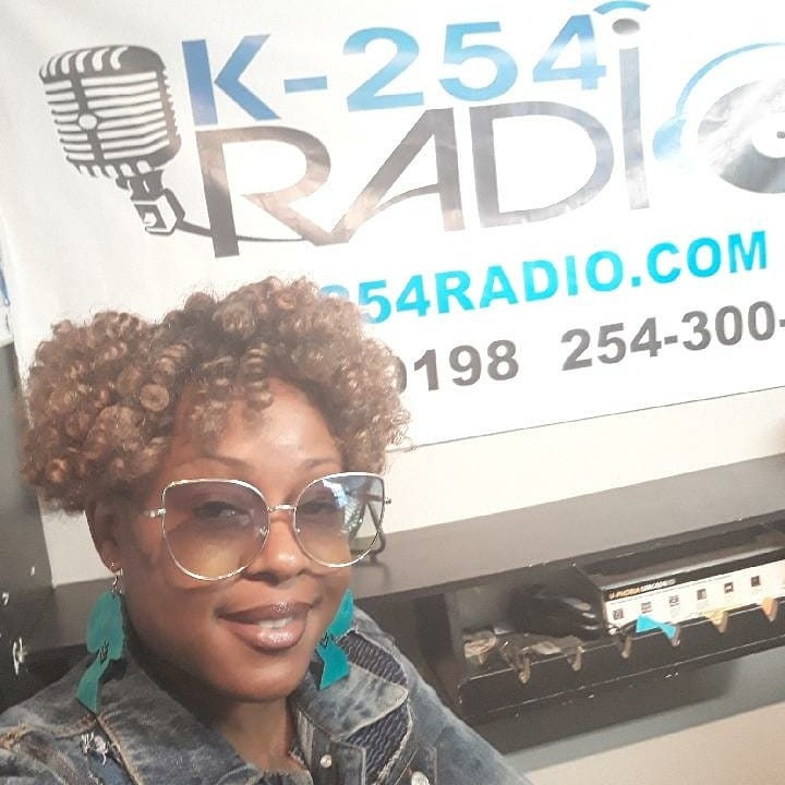 colorztheemcee's tweet photo. YOU ARE ABOUT TO ENTER
๐ฏ๐คTHE COLORZ ZONE๐ค๐ฏ
Colorz the Emcee
K254Radio
#RADIOSHOW
#COMINGSOON
#K254RADIO
#COLORZTHEEMCEE
#THECOLORZZONE
#killeentexas https://t.co/Acn1Bk0nCJ