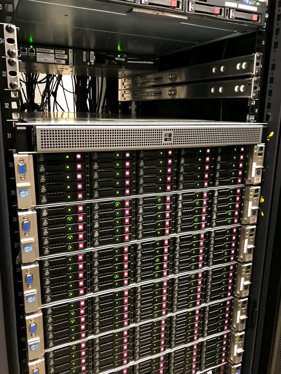 Data Box Edge is Azure's first-party edge appliance:  
1) run containerized workloads
2) locally cache storage 
3) accelerate ML inferencing
4) manage from the cloud
5) hardware as a service; no capex

#azure #databoxedge
aka.ms/AnnouncingData…