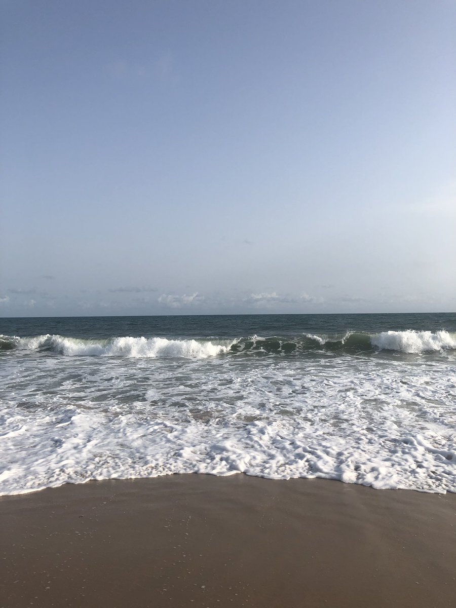 CodedEric's tweet photo. So I was at the beach over the weekend and I took this pictures with my phone. https://t.co/Dt574wX1rR