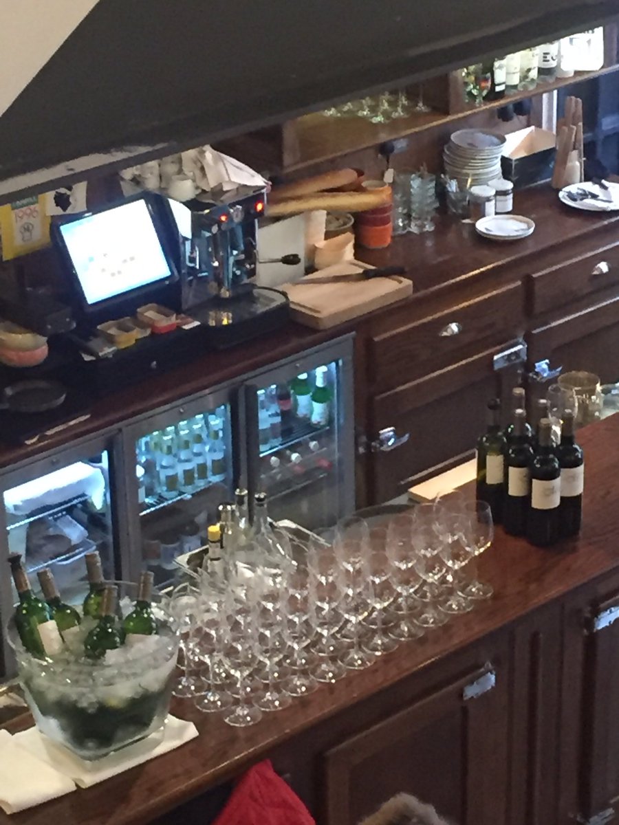 It's all about cheese this evening #scotlandlarder #cheese #debate #food #heritage <a href="/ErringtonCheese/">Selina Cairns</a> <a href="/theethicaldairy/">The Ethical Dairy</a> <a href="/Lescargot_Bar/">Lescargot_Bar A Vin</a>