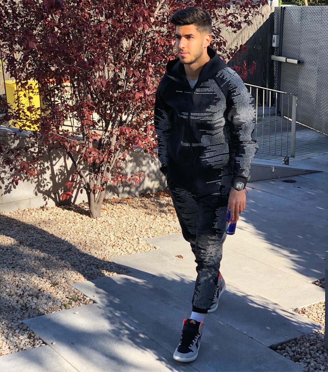 marcoasensio10's tweet photo. Home sweet home. #TeDaAlas @redbullESP https://t.co/uFPSCpEHOP