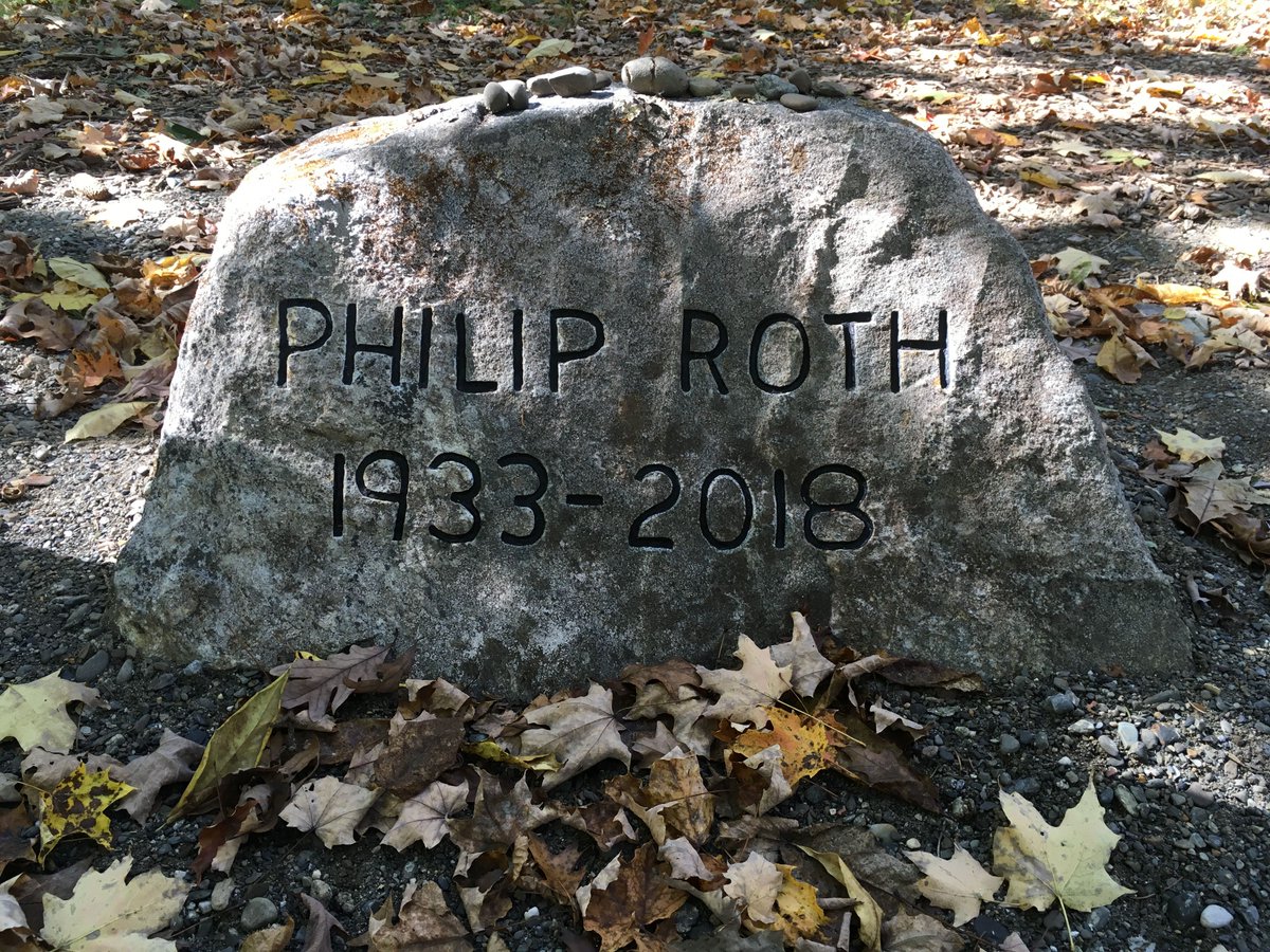 WriterGrave's tweet photo. Philip Roth's grave in Bard College Cemetery, Annandale-on-Hudson, Dutchess County, New York, USA https://t.co/7tVMAtZ5AZ