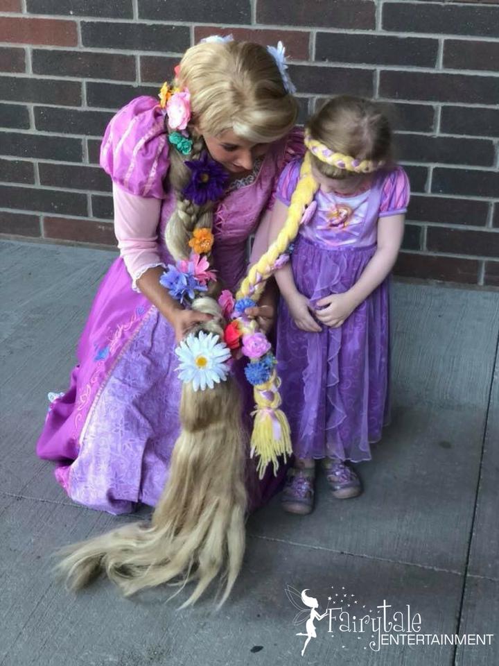 afairytaleparty's tweet photo. #WednesdayThoughts And with every passing hour, I'm so glad I left my tower!💓✨
.
.
.
#WednesdayWisdom #Rapunzel #Princess #USPBL #Detroit #Chicago #DadSquad #MomLife #MomBlogger #CityDads #MichiganMom #ChicagoMom #ChicagoDad #MichiganDad https://t.co/dT6IWJ1U9C
