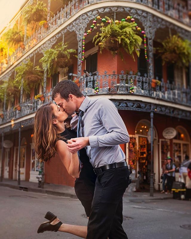 onealphoto's tweet photo. .
Spring is here and it’s time to get kissed in the street!
.
#frenchquarter #NOLA #neworleans #nolaphotographer #fqlove #louisiana #fq #instalove #brandononealphotography #itsyournola https://t.co/KHbPW8ZznN https://t.co/tC6eOojeJv