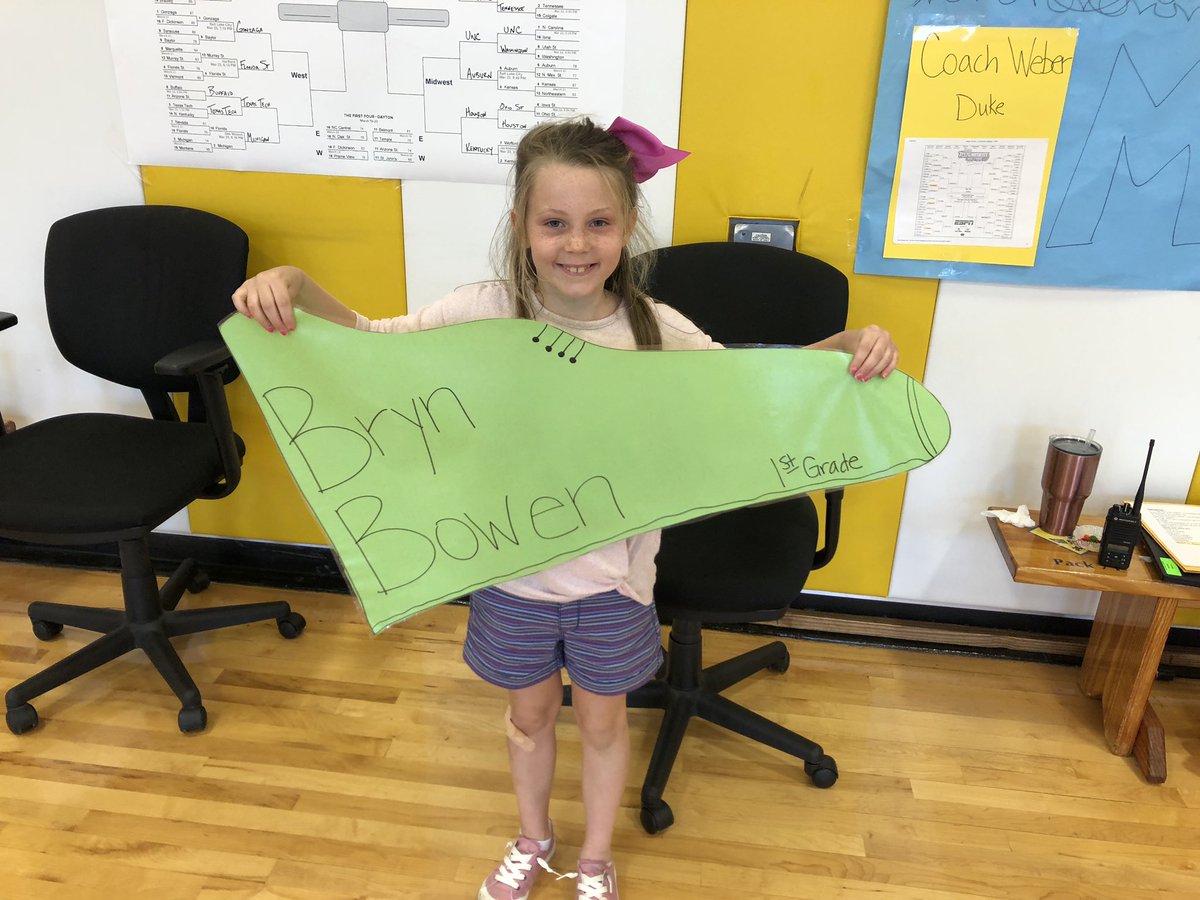 FitBroncos's tweet photo. So proud of our first grade all stars for this 9 weeks! https://t.co/bHec61nPa8