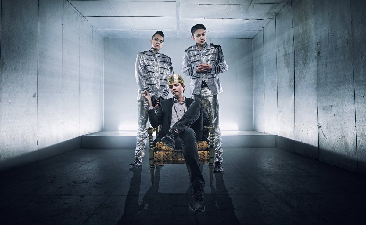 beauzachowski's tweet photo. 👑 E V O L U T I O N 👑 https://t.co/QHSjheS7j3