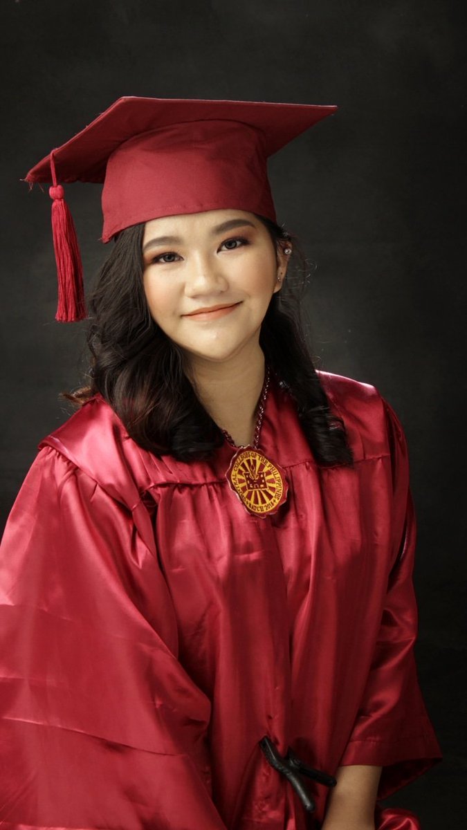 LuisaCollinsLo1's tweet photo. Kahit 50\50 Sana Gagraduate😪😂 https://t.co/dlej49KX5X