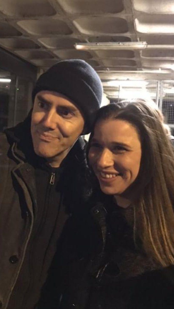 Flavourgirlie's tweet image. Well i couldn't choose! But i'm so endless great full, you's spent so much time with all of us! ๐๐ป At fist i was to chicken shit to come close! Still have to catch Mark someday, if that's you's willing to survive an other round of crazyness. ๐ ๐ #TheScriptTCT