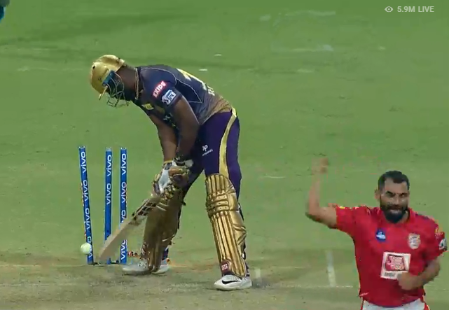 SirJadeja's tweet photo. Won against RR by 14 runs, Lost against KKR by 28 runs. Karma strikes with double power. That NO BALL though 😂🤣 #KKRvKXIP #IPL2019 https://t.co/RJWXlIEcjJ
