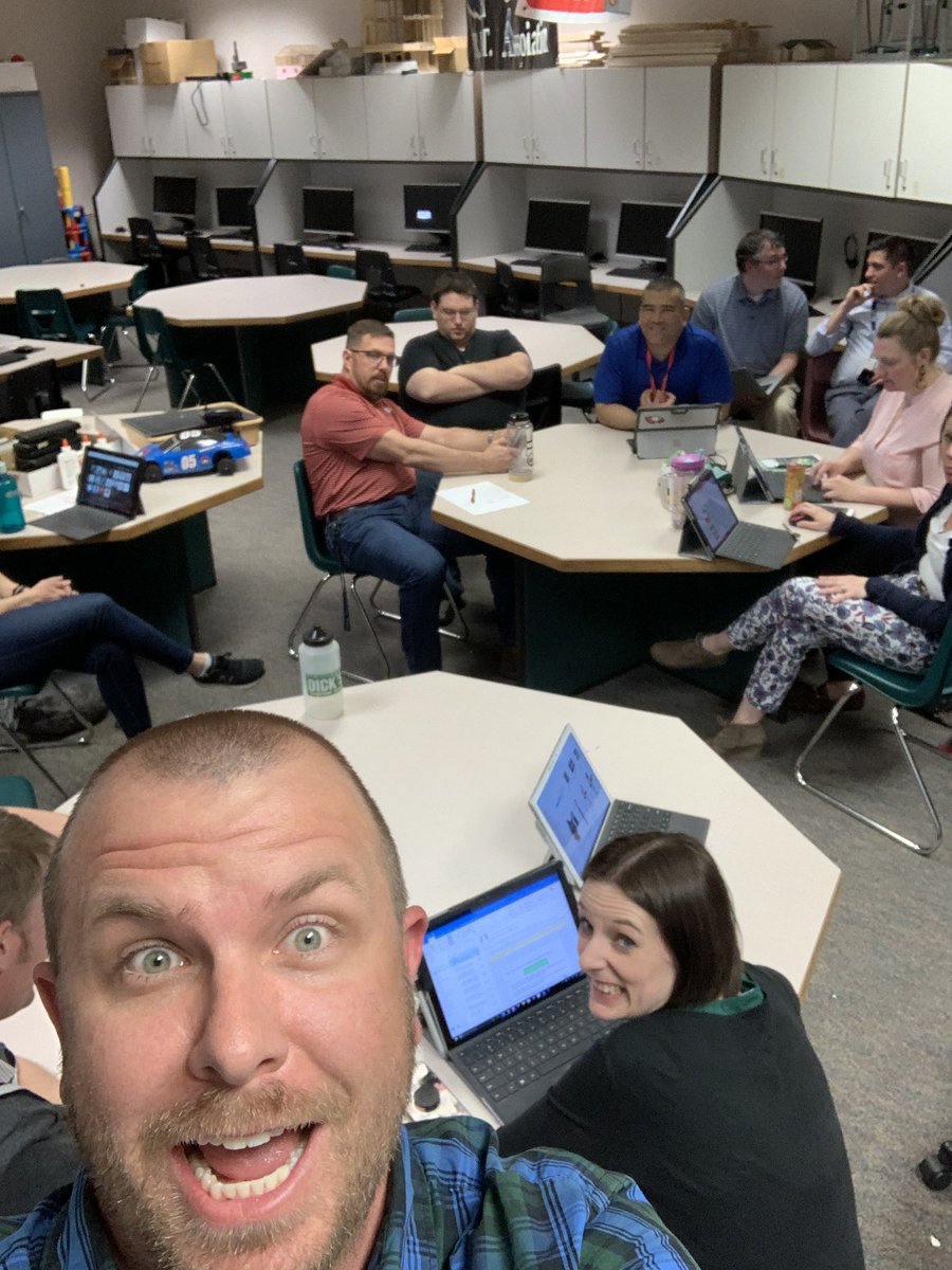 steamapalooza's tweet image. Great minds getting together to make this year’s #SaP5 the best event yet! And they gave @VillageEastSTEM access to the twitter account! Uh-oh... Save the date Saturday, November 9th, 2019!