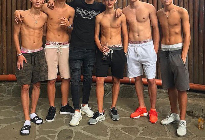 MrGanonymous’s pics and videos