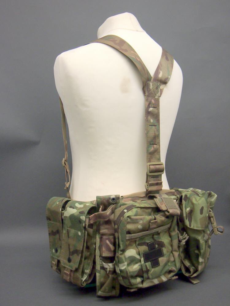 draaipunt Serie van ontslaan Nicholas Drummond on Twitter: "@TheSectComd @B4ck1n @TheSenkari @troop_bell  @LowEndLeader I still think that the yoke is the most important part of any  load-carrying system. When body armour is worn, this replaces the