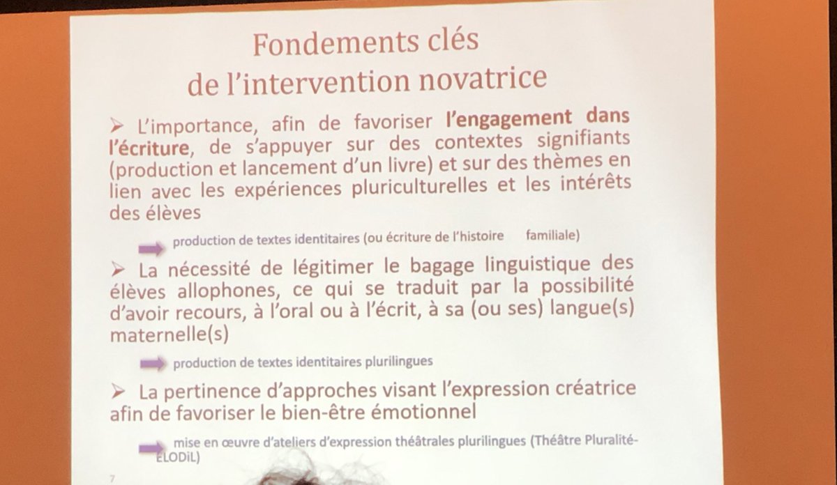 Symposium pour parler des élèves réfugiés. Leur parcours scolaire est à jamais modifié. Le développement du langage oral et écrit simultanément une clé.  De belles rencontres. #congresita19