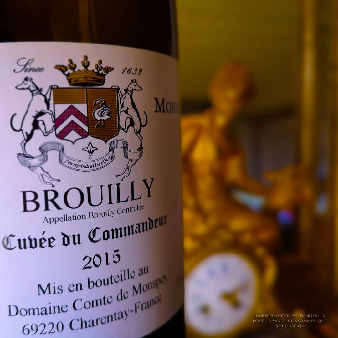 demonspey's tweet photo. Du Mont Brouilly, terre de beauté &amp; de tradition, nait depuis des siècles le #Brouilly, suave nectar de nos aïeux
Discover our Brouilly,nectar of our ancestors
#Винь #фото #вина #Landscapes #виноградарь #sunsets #winelovers #winelover #フランス語 #vins #wines #winewednesday #vino https://t.co/6N2MYwbcm1