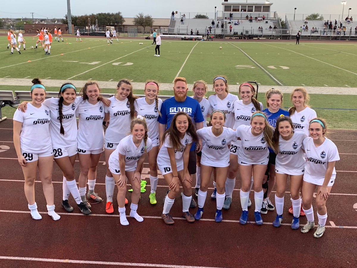 Had a great season with my girls!! We went undefeated and I couldn’t of asked for a better team!⚽️💙