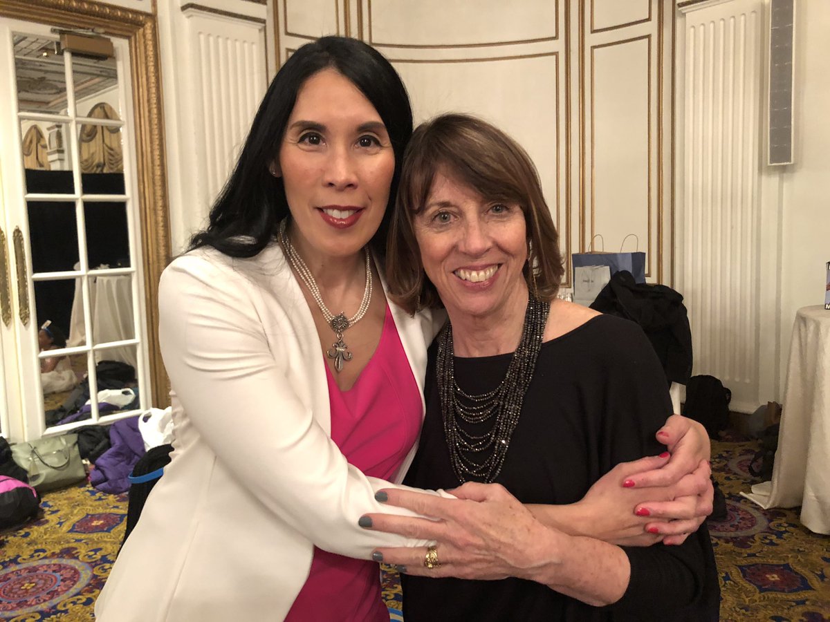 BigSisDeb's tweet photo. Getting ready to hit the runway with our role models for @BigSisterBoston #ProjectRoleModel https://t.co/DniUdBKe5A